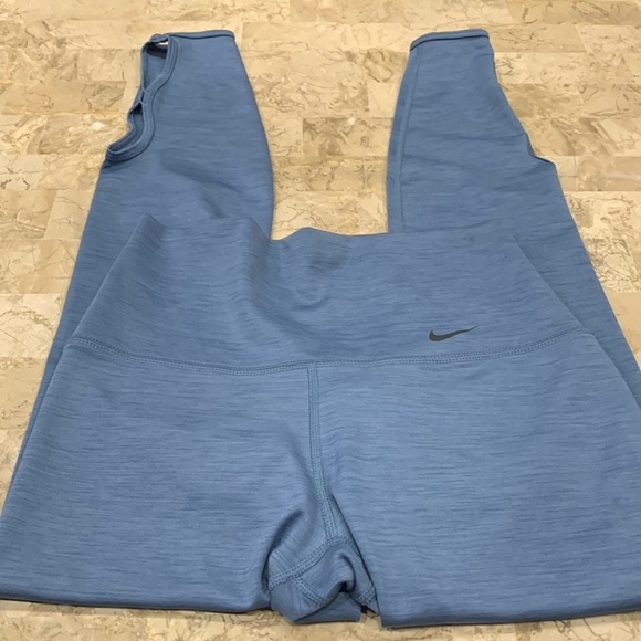 Nike Pants - ❤️ Nike Cut Out Leggings